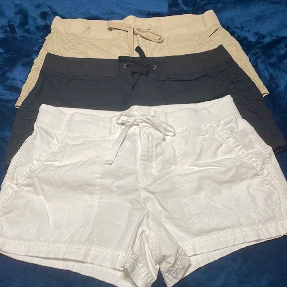 3 pairs shorts